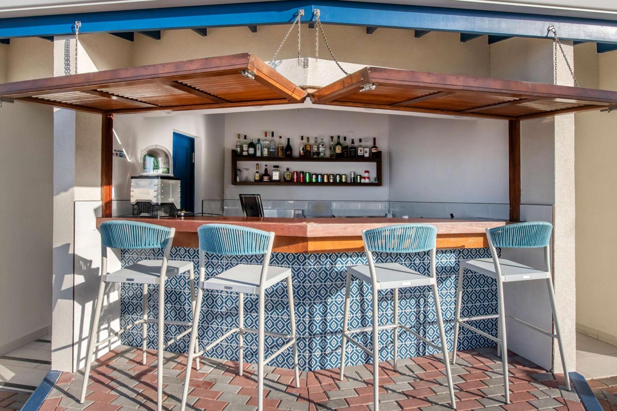 Hilton Vacation Club Flamingo Beach Sint Maarten Pelican Key Экстерьер фото